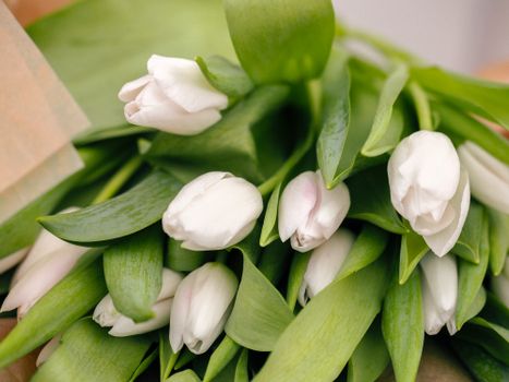 tulip bouquet delivery Greece