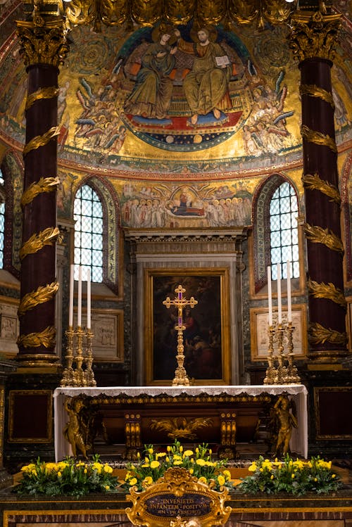 Foto d'estoc gratuïta de altar, art, columnes