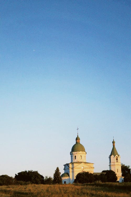 Foto profissional grátis de abóboda, capela, céu limpo