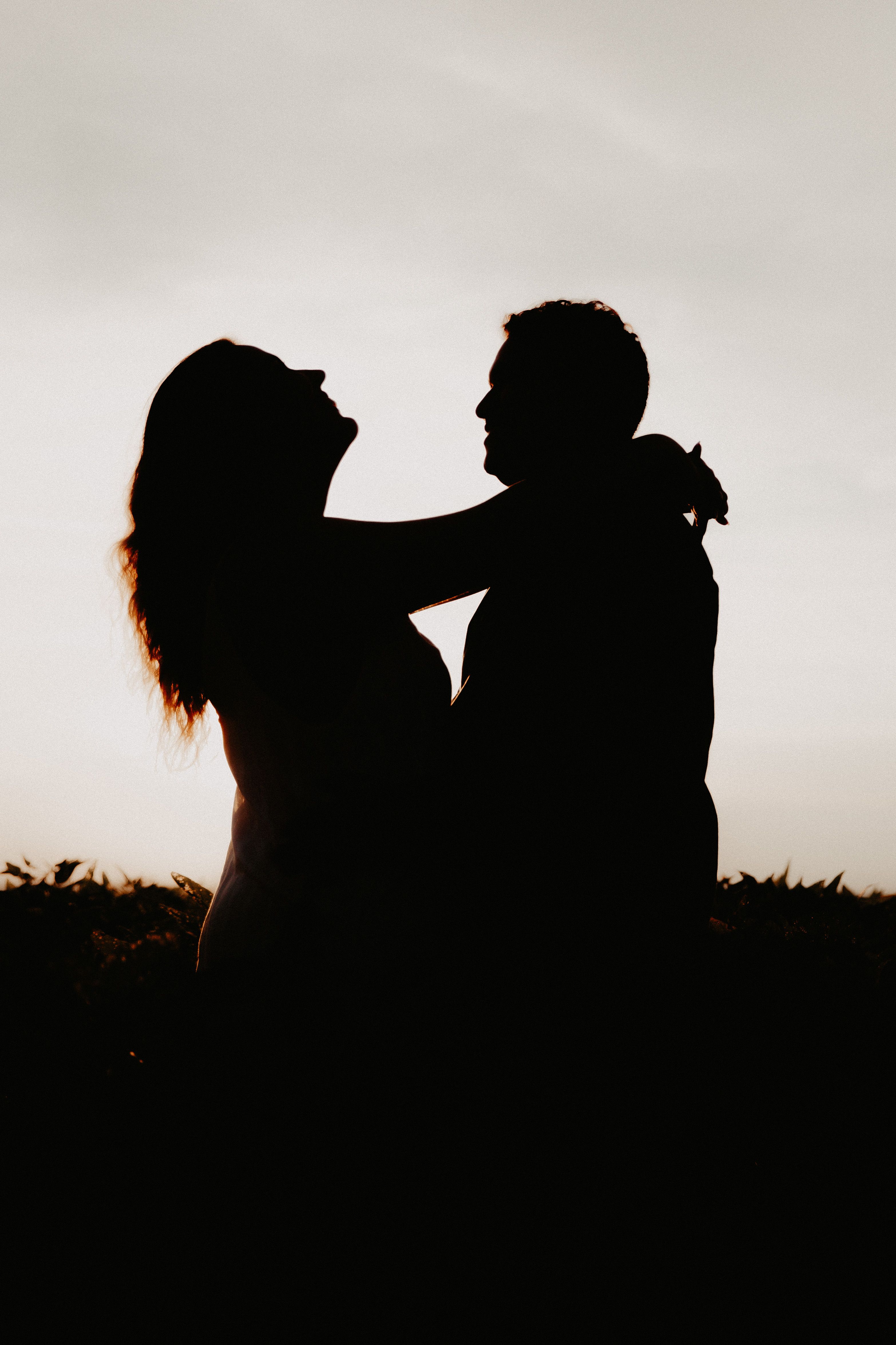 Couple Hugging In Sunset Shadow Photos, Download The BEST Free Couple ...