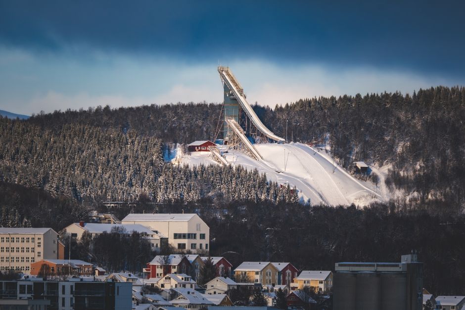 Saut à ski Holmenkollen (Holmenkollen Skihop)