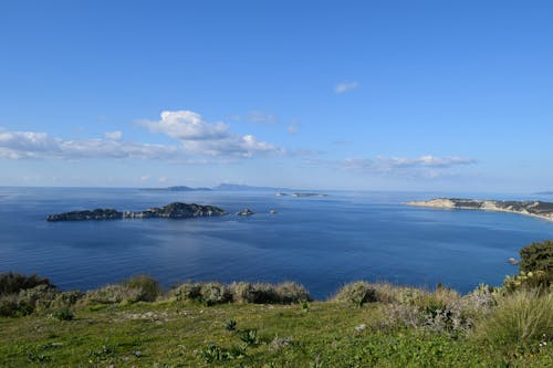 Foto profissional grátis de baía, cenário, céu azul