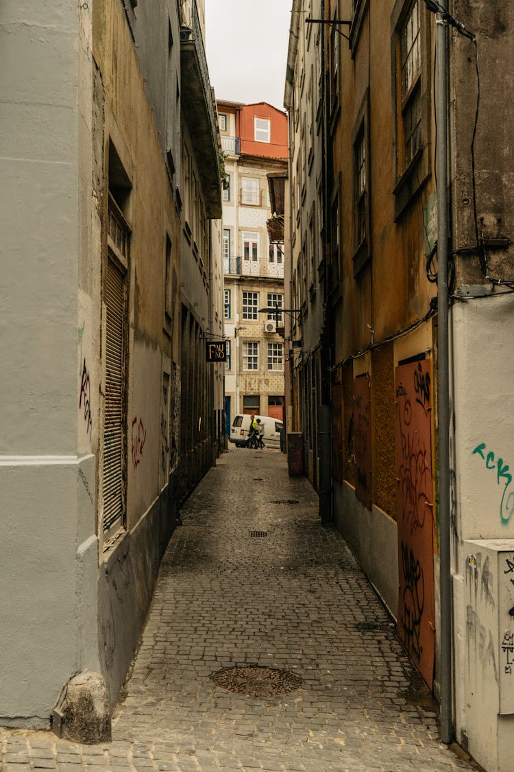 Narrow Alley In City