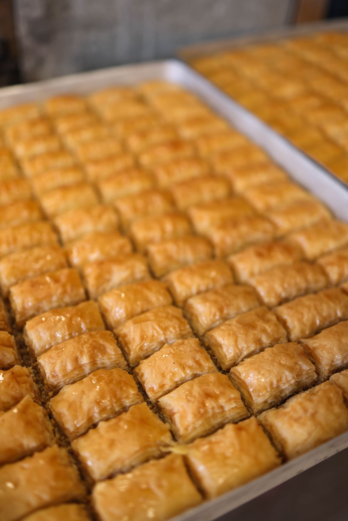 Aydın kalburabastı şerbetli cevizli tatlı