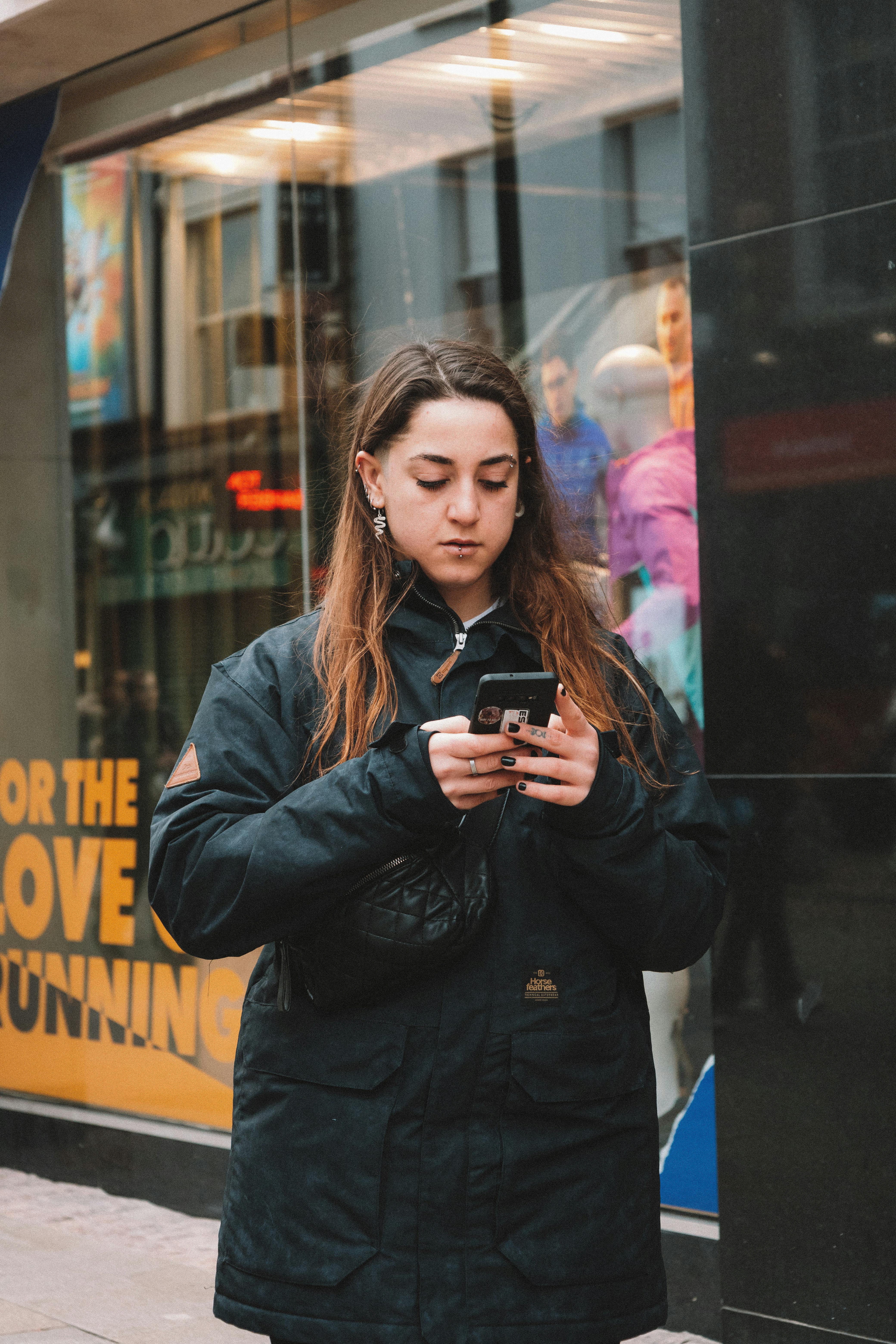 Gratis Foto stok gratis @ luar, aksesori, anting-anting Foto Stok