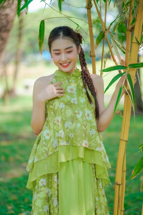 Gratis lagerfoto af asiatisk kvinde, elegant, glad
