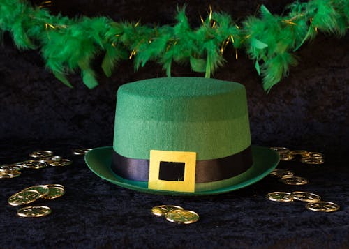 Free stock photo of gold coins, green, hat