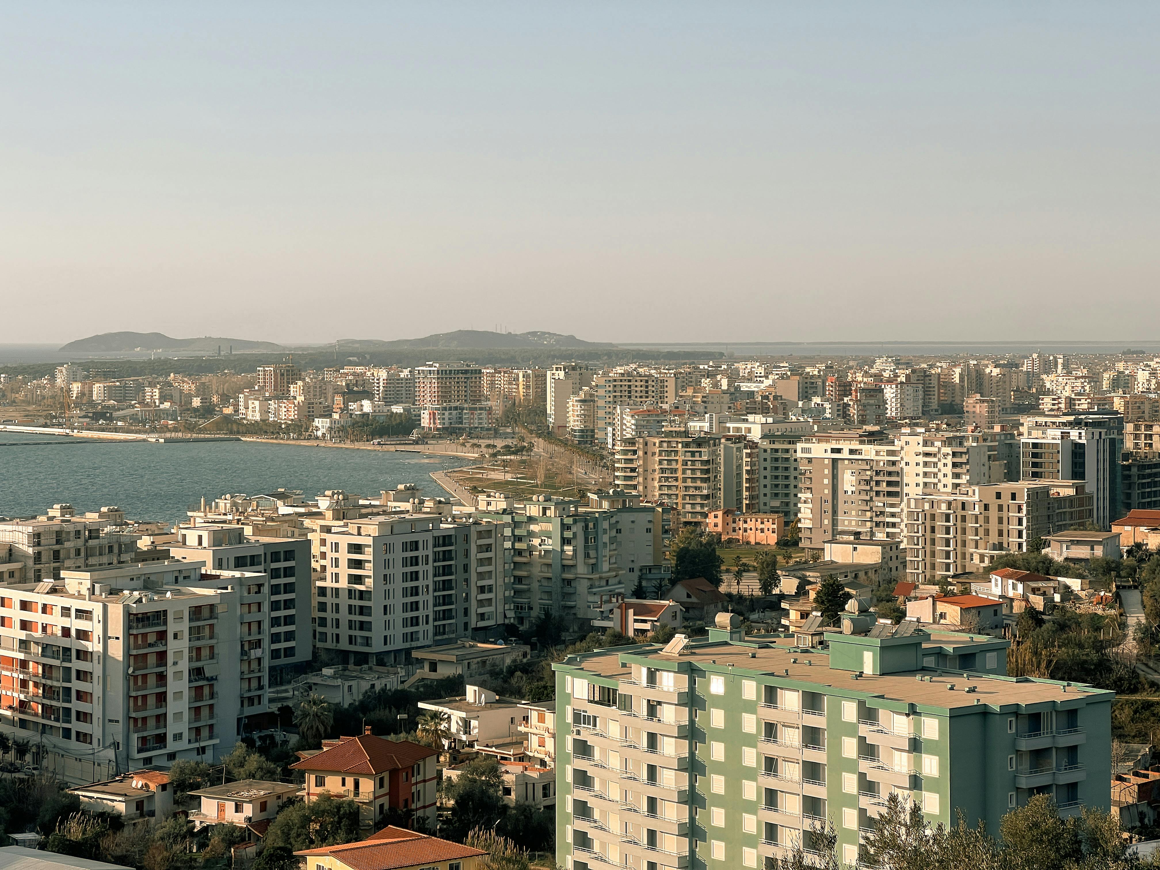 Sea-Level Rise and the Role of Geneva — Photo by Mykyta Barko on Pexels