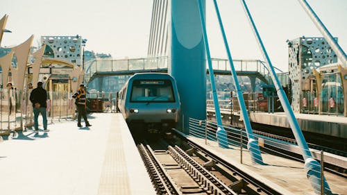 기차, 다리, 대중교통의 무료 스톡 사진
