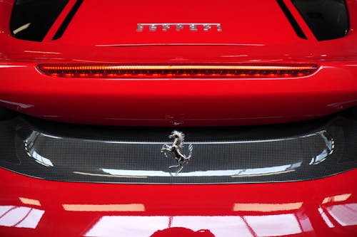 Безкоштовне стокове фото на тему «Ferrari, вид ззаду, впритул»