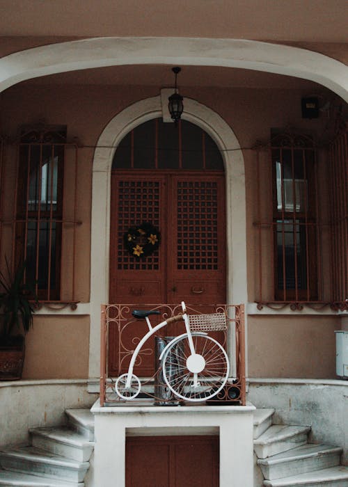 Foto profissional grátis de bicicleta, casa, casas