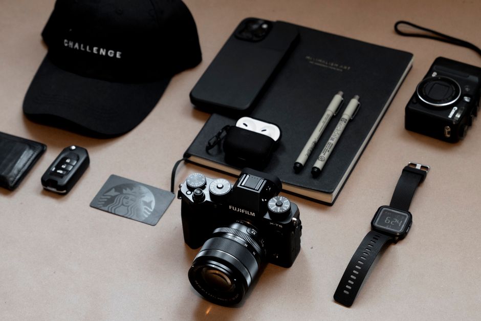 focus timer and notebook everyday scene lifestyle photo 2