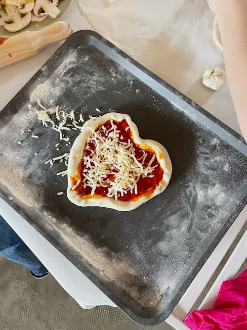 Ilmainen kuvapankkikuva tunnisteilla leipominen, muoto, pizza