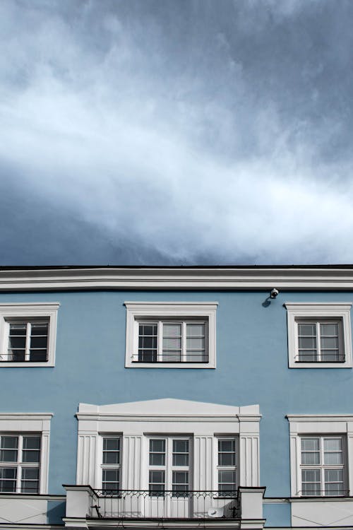 Foto stok gratis balkon, biru, eksterior bangunan
