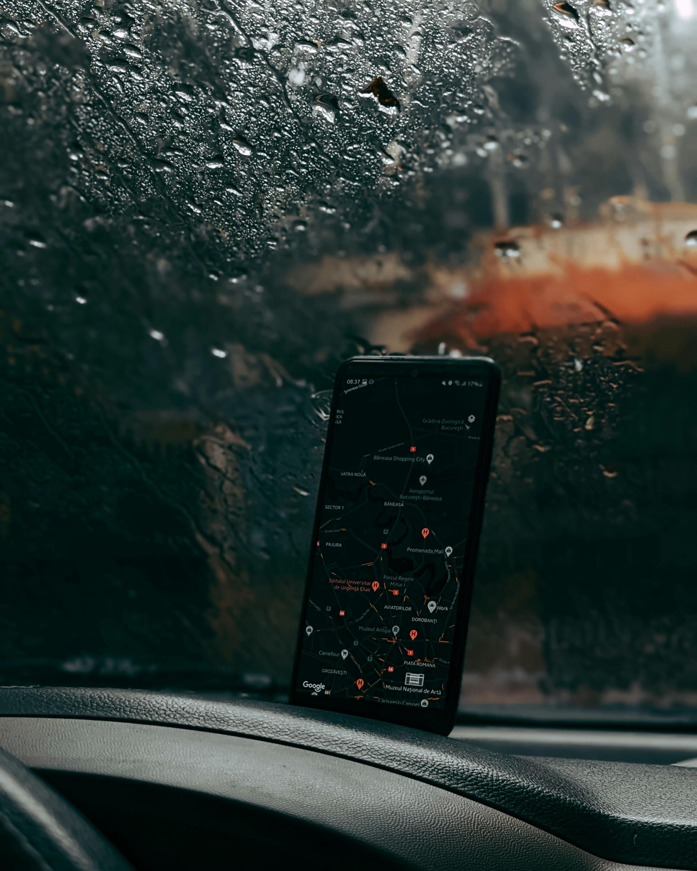 Sick Of Rainy Days Ruining Your Plans You Need This Iphone App