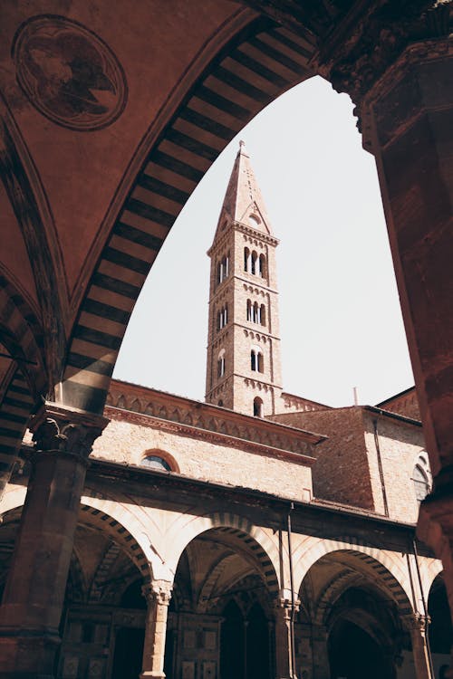 Безкоштовне стокове фото на тему «14 століття, аркада, базиліка»