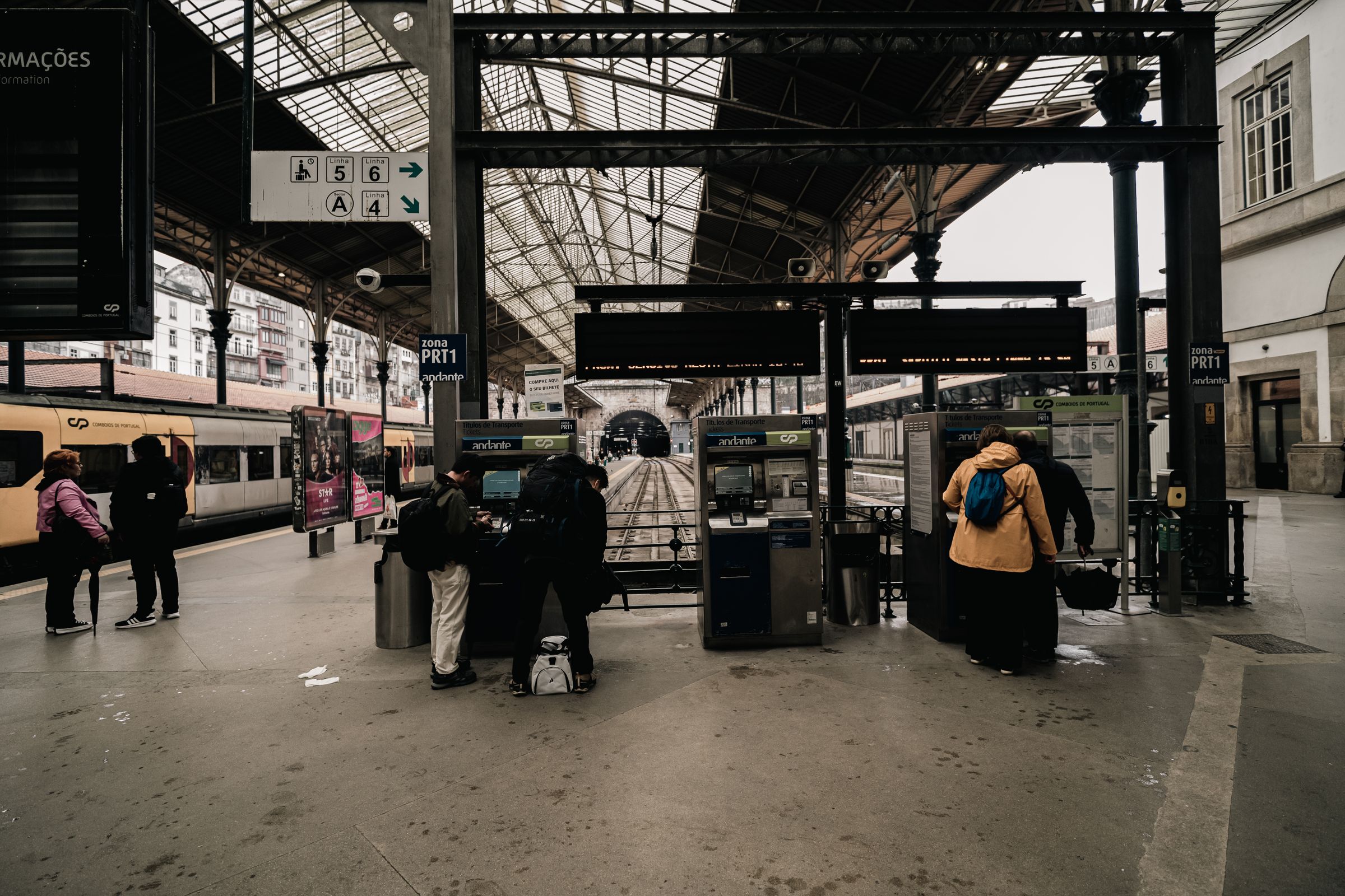 Station Sao Bento
