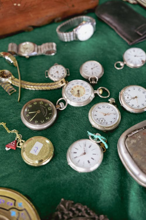Free Close up of Pocket Watches Stock Photo