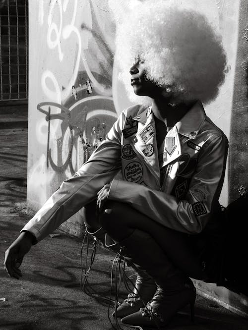 Základová fotografie zdarma na téma "obrázky životního stylu", afro vlasy, bílé afro