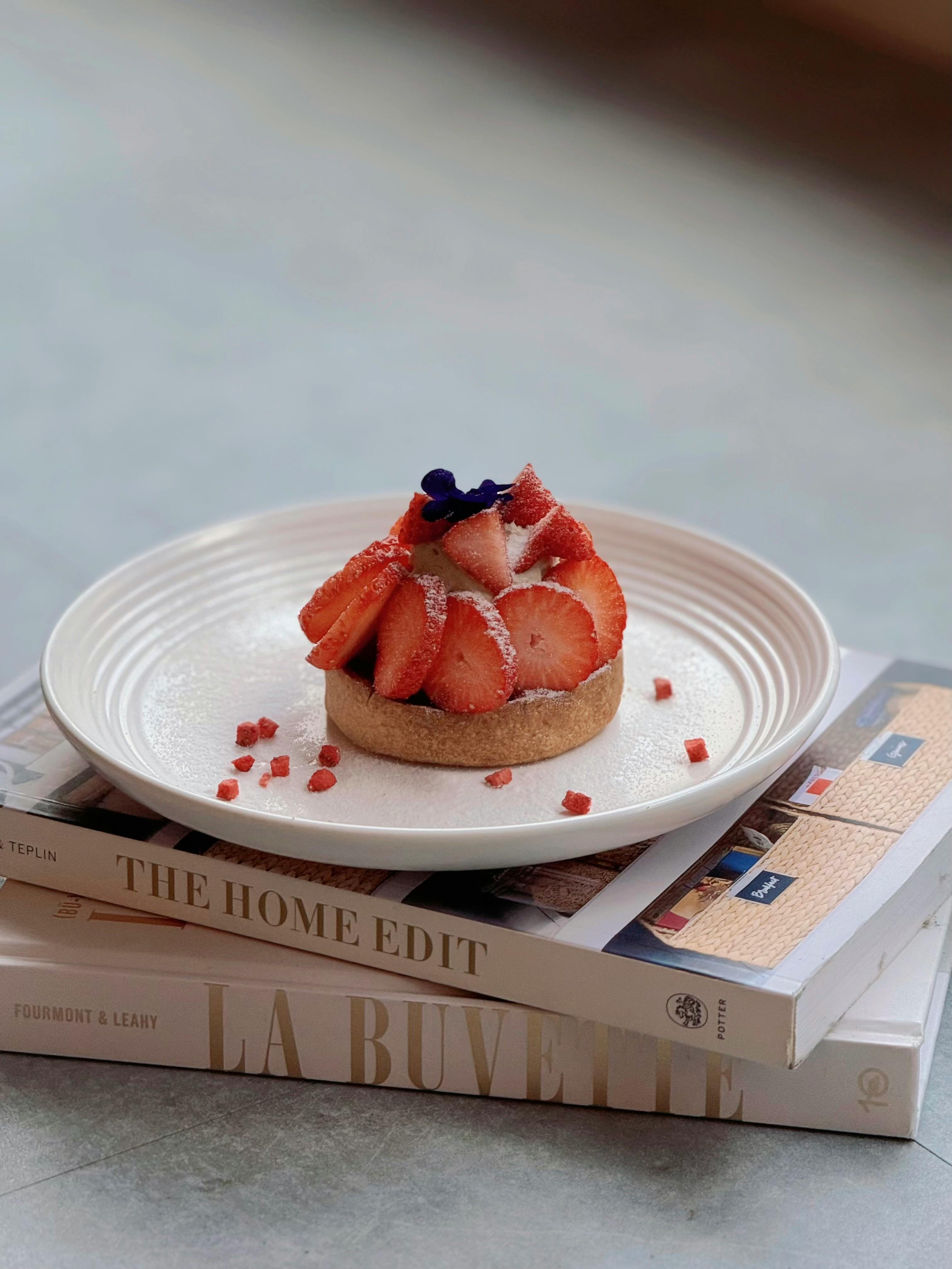 A beautifully arranged personalized recipe plate on a dining table