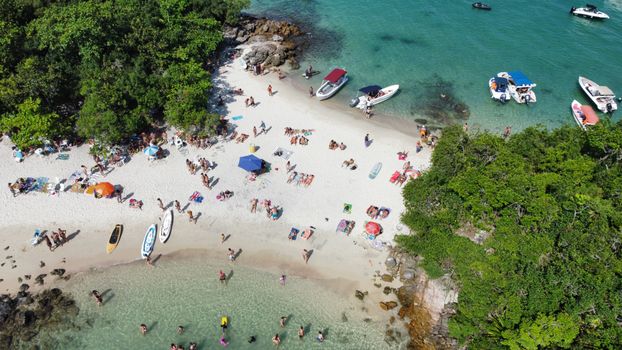 Conheça Praia de Garatucaia em Angra dos Reis - imagem 3