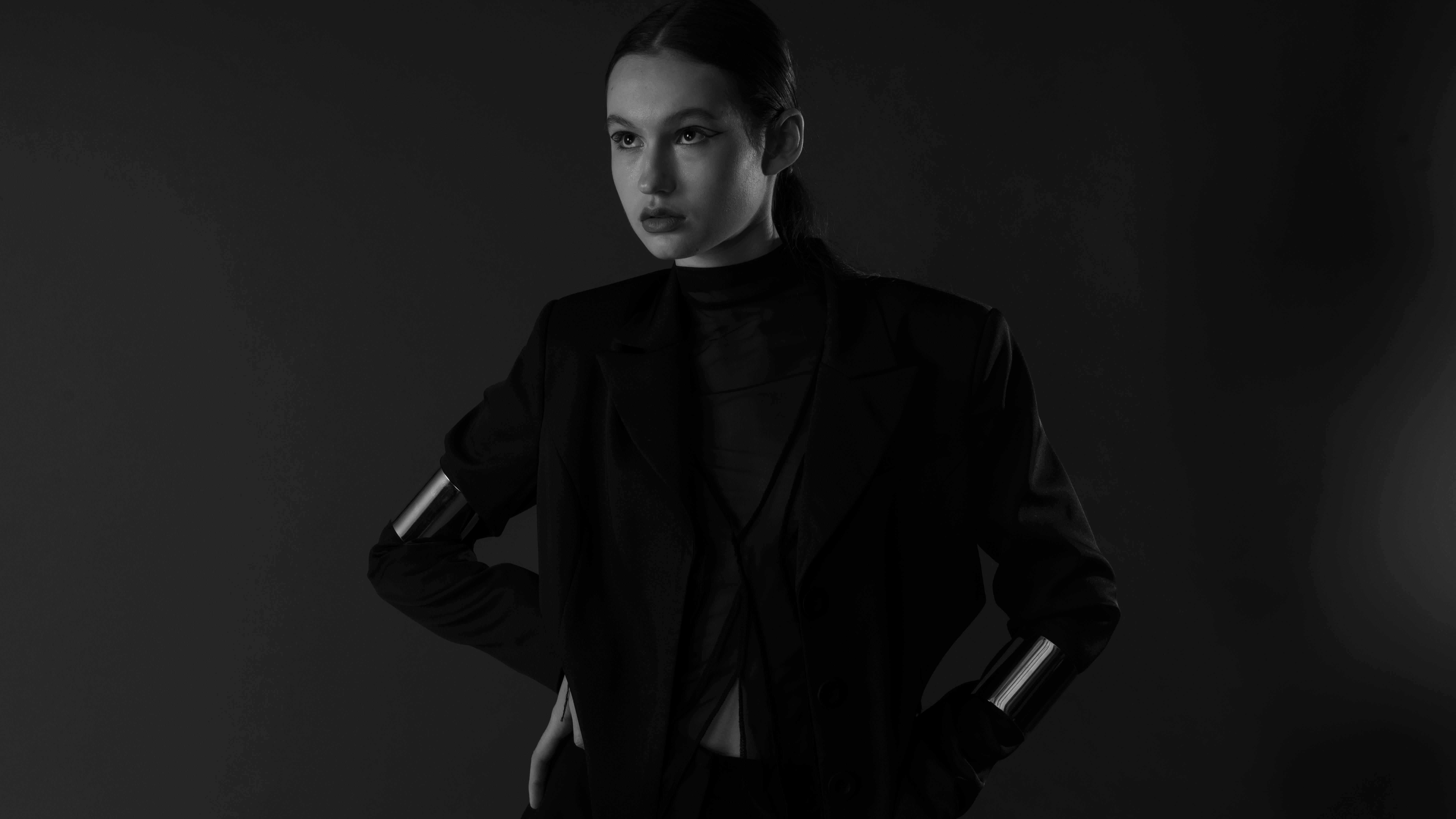 Gratuit Imagine de stoc gratuită din alb-negru, clasic de moda, costum negru Fotografie de stoc