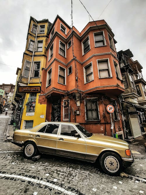 Fotobanka s bezplatnými fotkami na tému auto, balat, budova