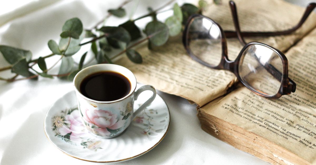 Oncologist Highlights Black Coffee's Health Benefits from Brain to Longevity