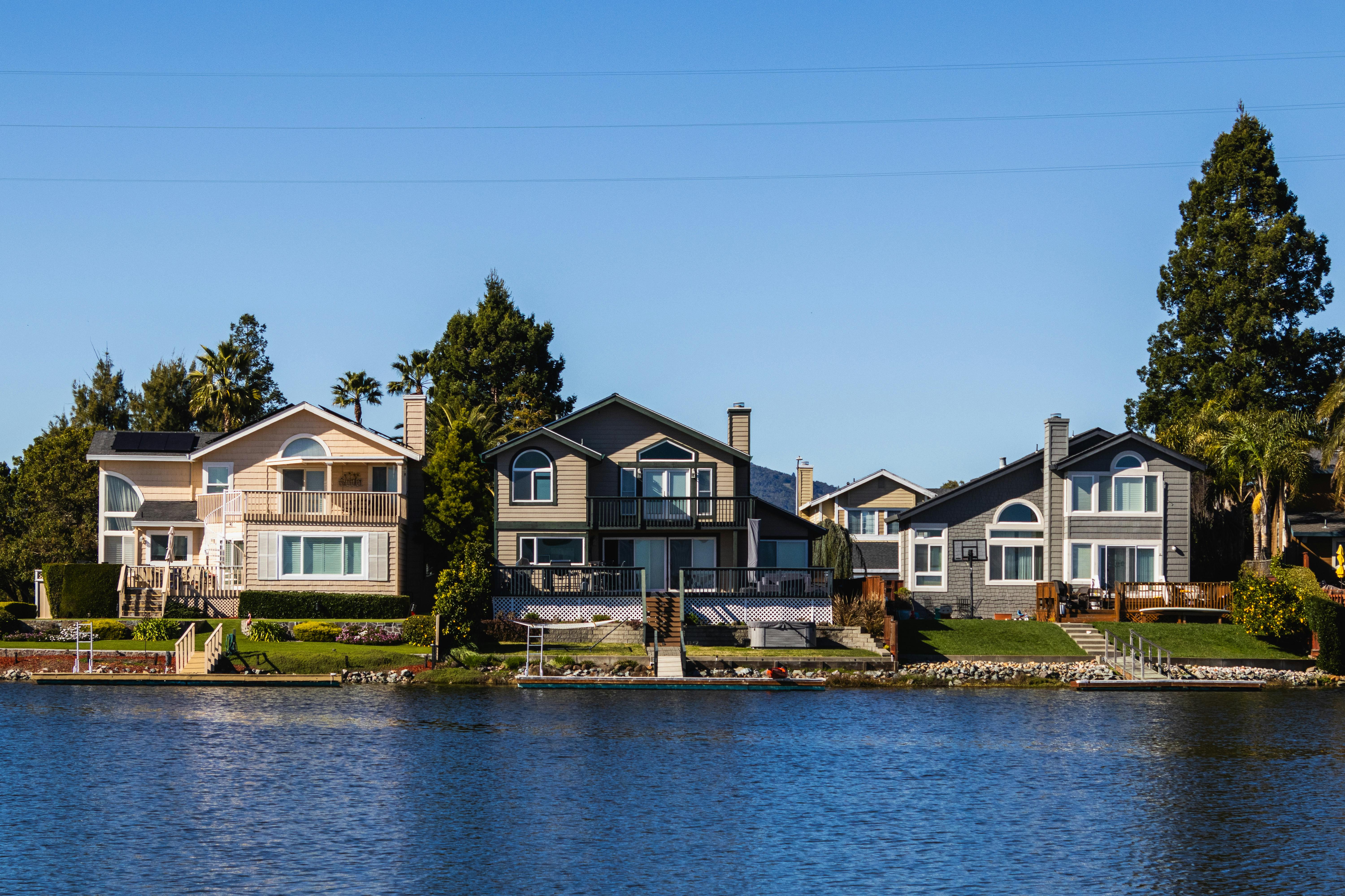 Current Mortgage Rates for May 2026 — Photo by Robert So on Pexels