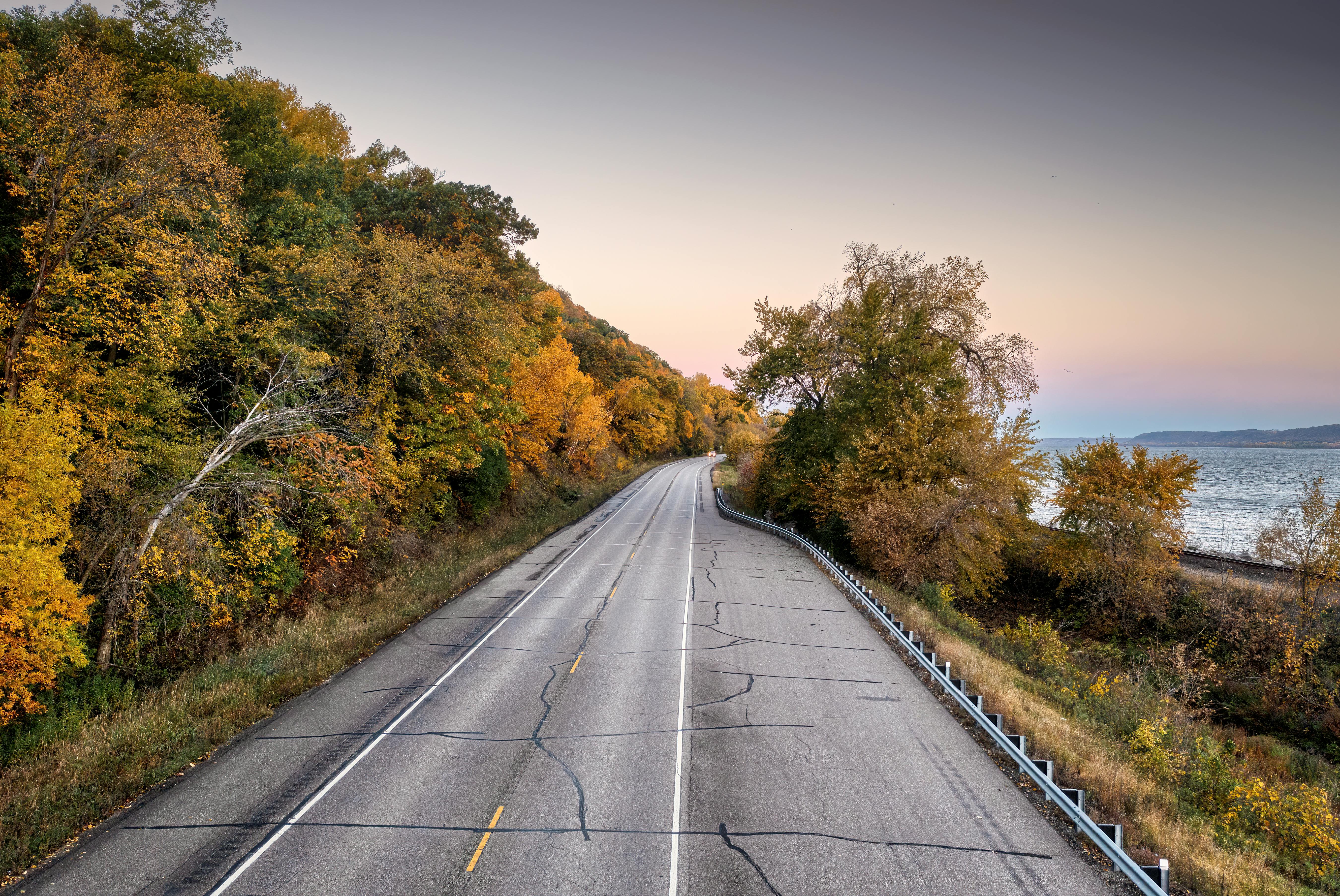 As WA’s roads fall apart, Ferguson wants to ‘focus on the basics with $2.1B transportation investment — Photo by Tom Fisk on 