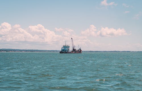 Бесплатное стоковое фото с береговая линия, бункер-земснаряд, водный транспорт