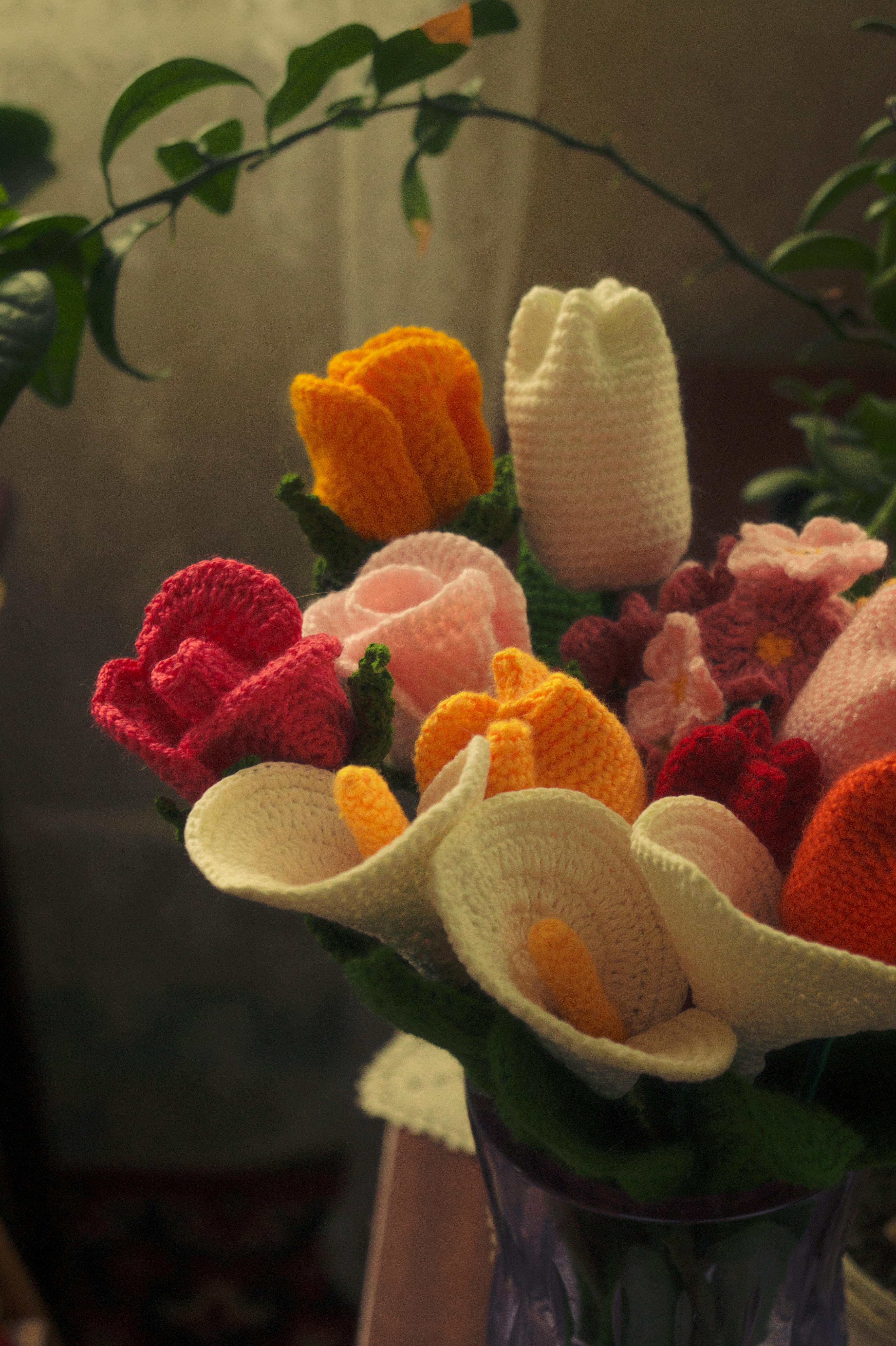 Bouquet of crochet flowers