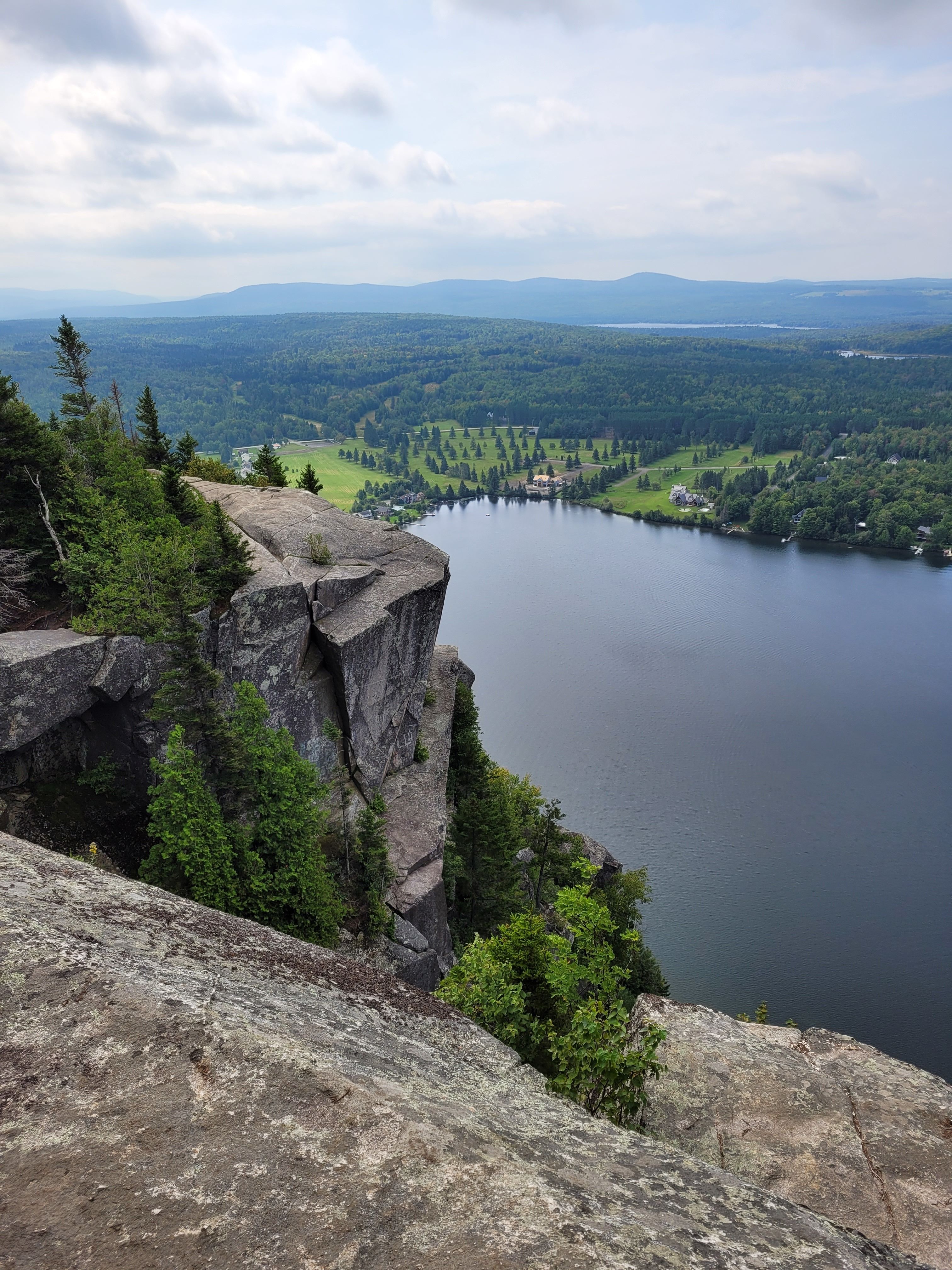 Lake Seen from Rock Formation · Free Stock Photo