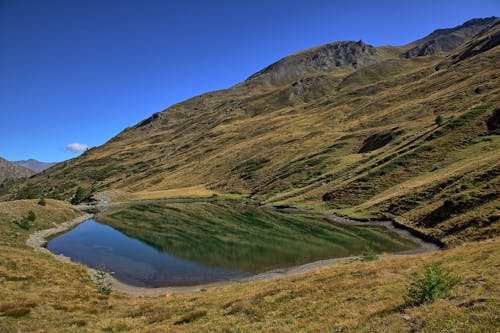Fotos de stock gratuitas de colina, lago, naturaleza