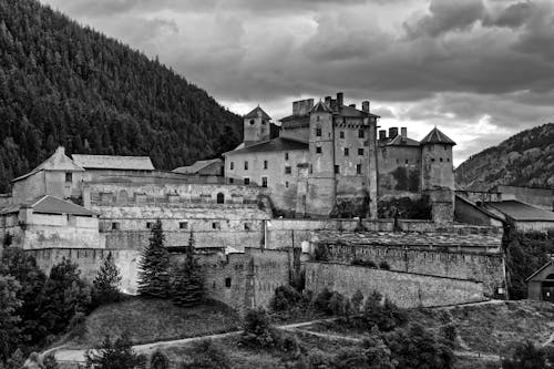 Immagine gratuita di bianco e nero, castelli, castello