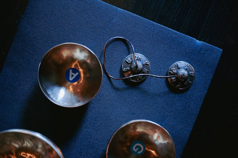 Detailansicht von Anti-Vibrations-Matte und Stellfüßen unter einem Trockner auf festem Boden