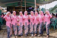Bridesmaids in Pink Dresses