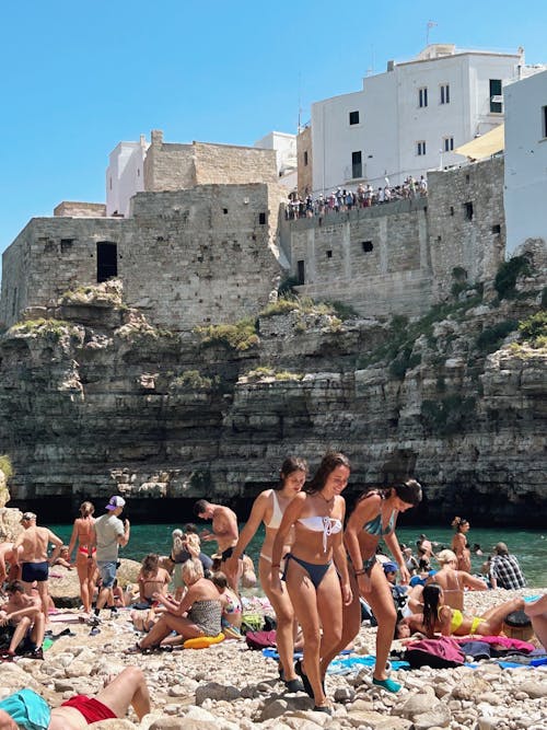 Ingyenes stockfotó emberek, függőleges lövés, helyi nevezetességek témában