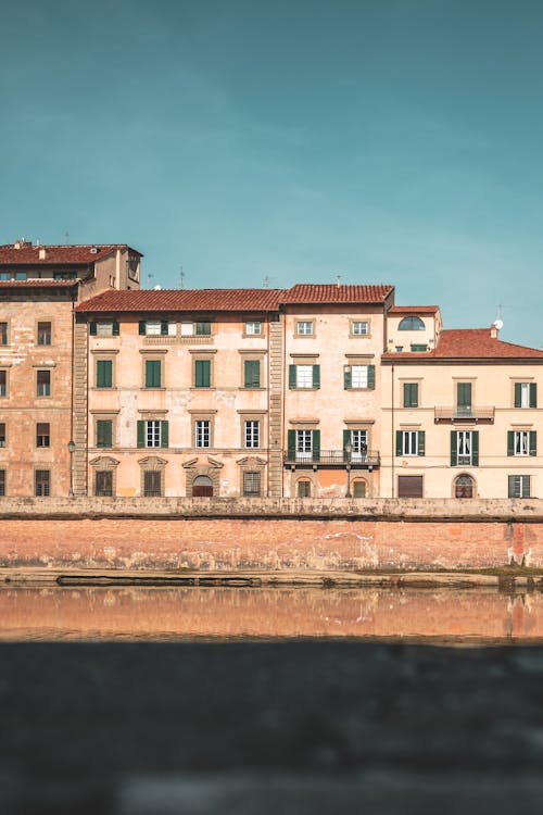 Foto profissional grátis de casas, céu limpo, cidade