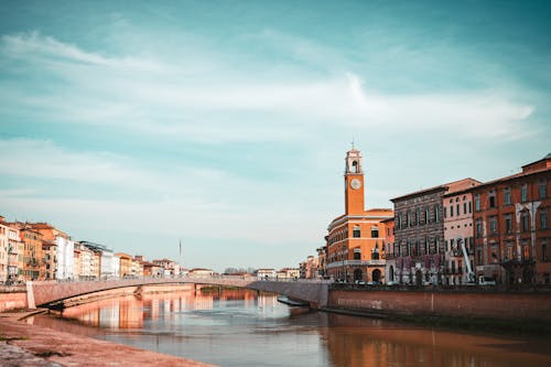 Ponte di Mezzo Bridge in Pisa