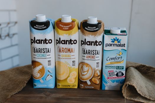 Oatmilk Oatmilk And Plant-based Blend Milk Alternative