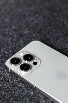 Advanced Smartphone Photography: industry insights - Featured Image