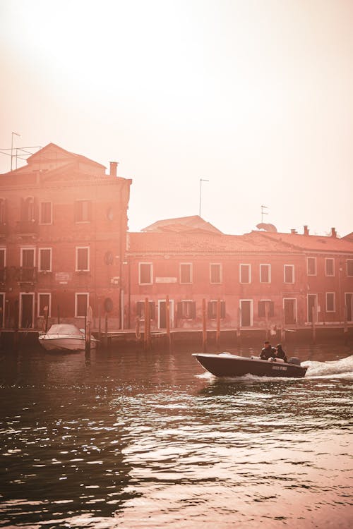 Fotobanka s bezplatnými fotkami na tému Benátky, cestovať, kanál