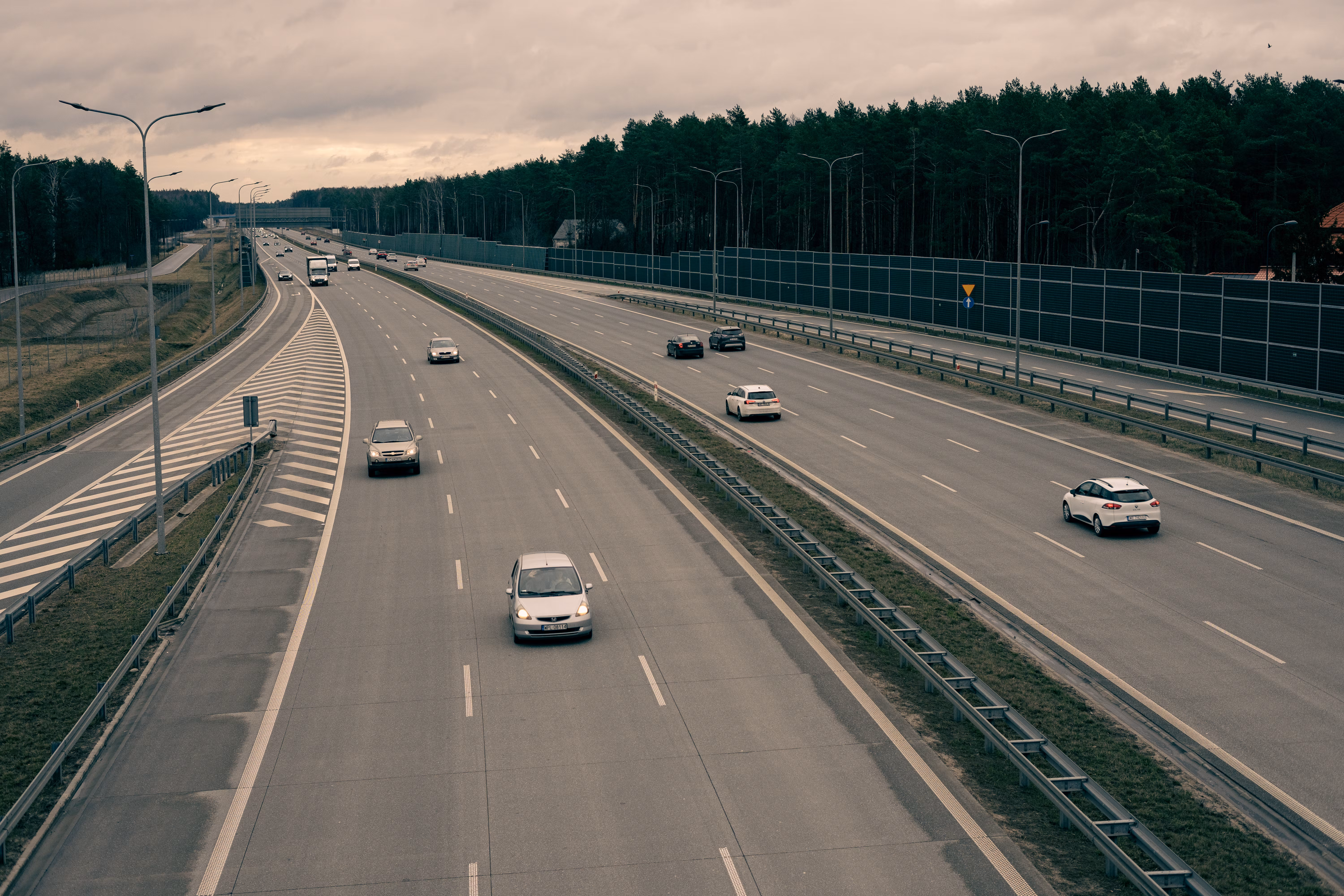 Family Ride Van Rental – Car Rental in Warsaw | Warsaw