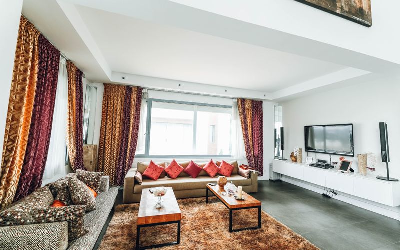 Rigid Minimum-Stay Rules Are Costing Hosts Booked Nights