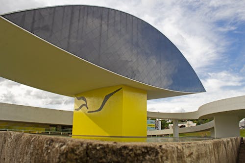 View of the The Oscar Niemeyer Museum, also known as Museu do Olho or Niemeyer's Eye. The modern architecture of Oscar Niemeyer Museum in Curitiba.