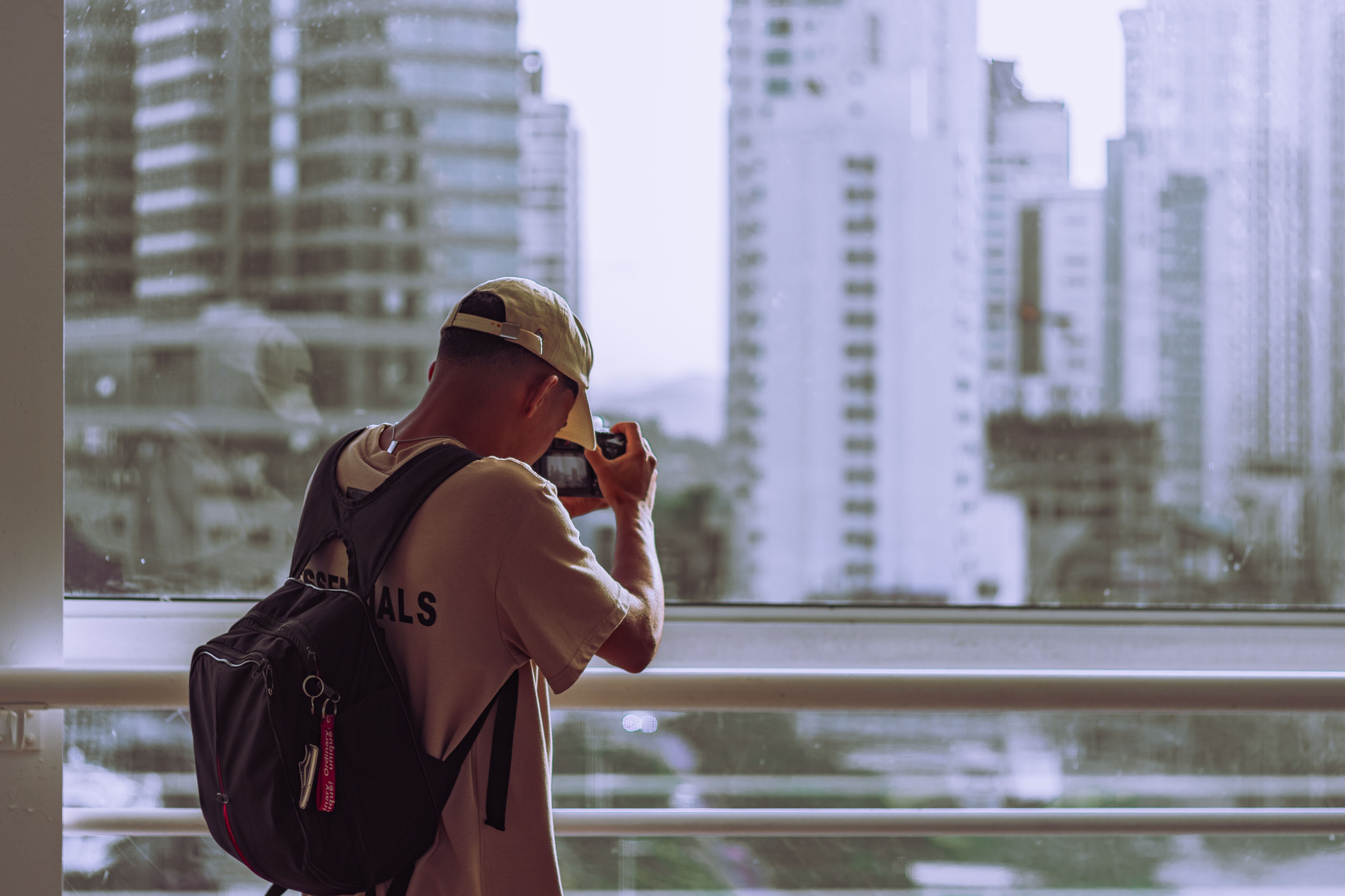 general travel safety tips — Photo by Thalles Cazaroto on Pexels