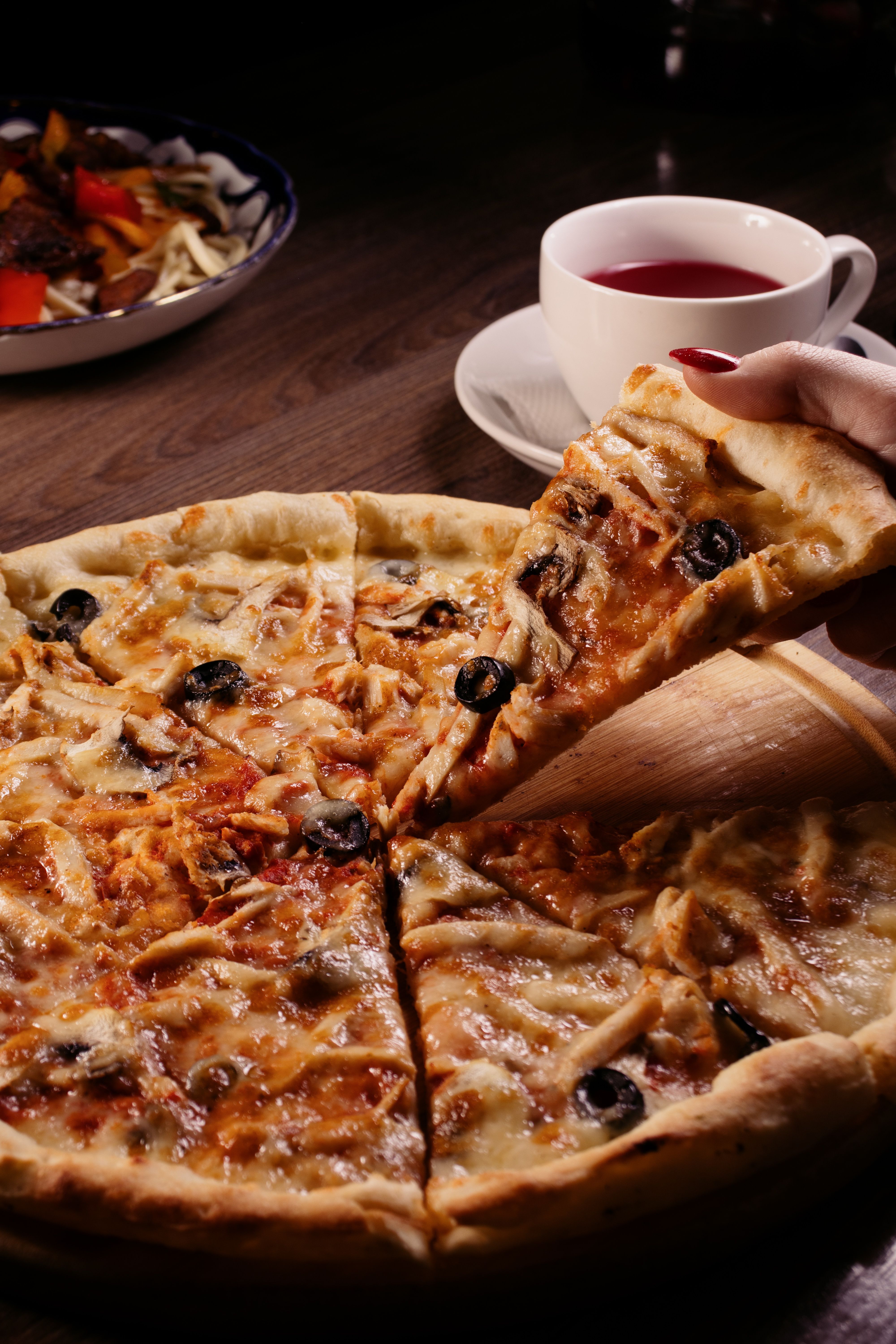 Eating Pizza Graphic Photos, Download The BEST Free Eating Pizza ...
