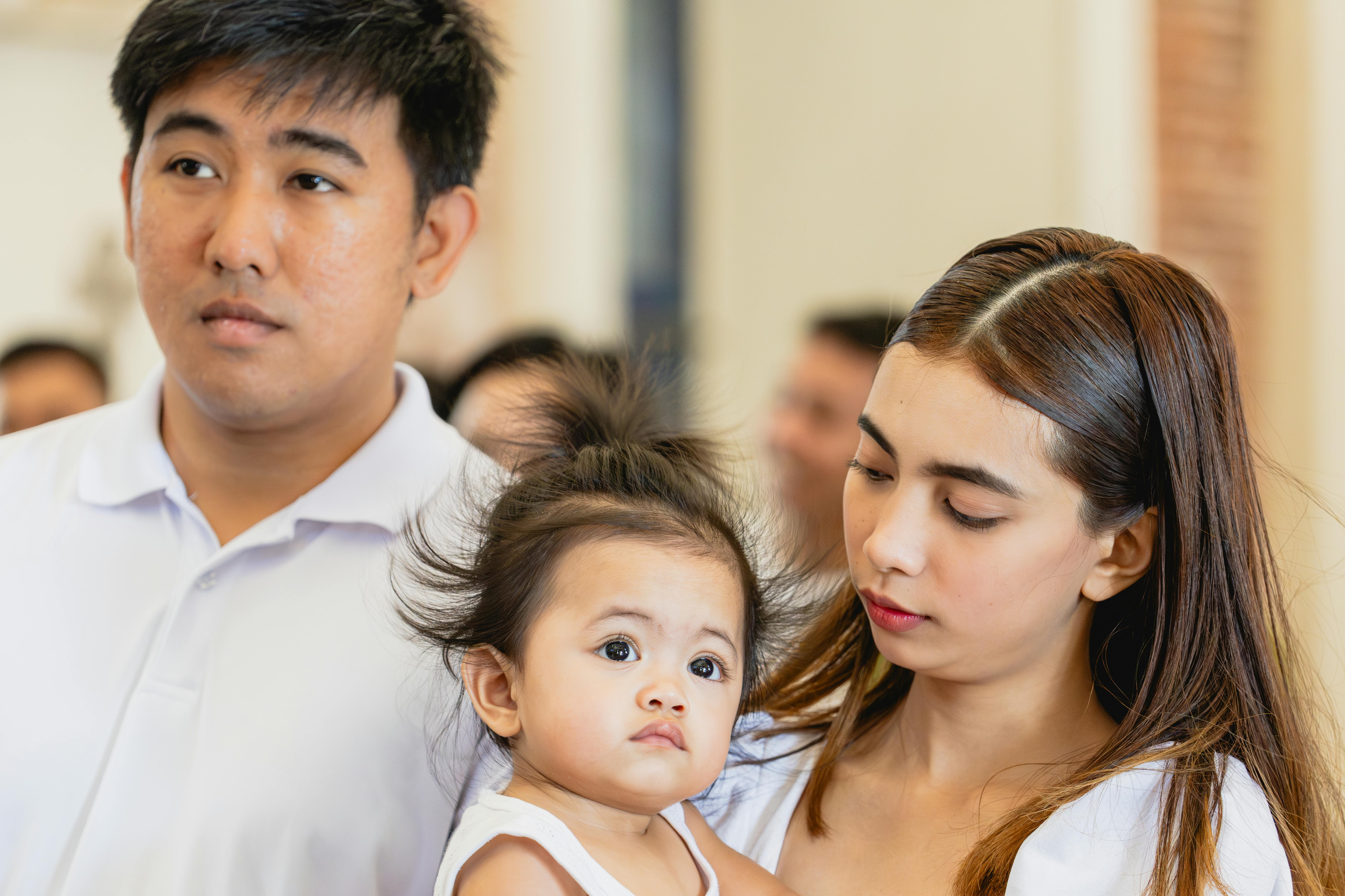 parenting & family solutions parents best family cars awards — Photo by Joshua Ruanes on Pexels