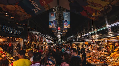 Δωρεάν στοκ φωτογραφιών με αγορά, Άνθρωποι, Βαρκελώνη Φωτογραφία από στοκ φωτογραφιών